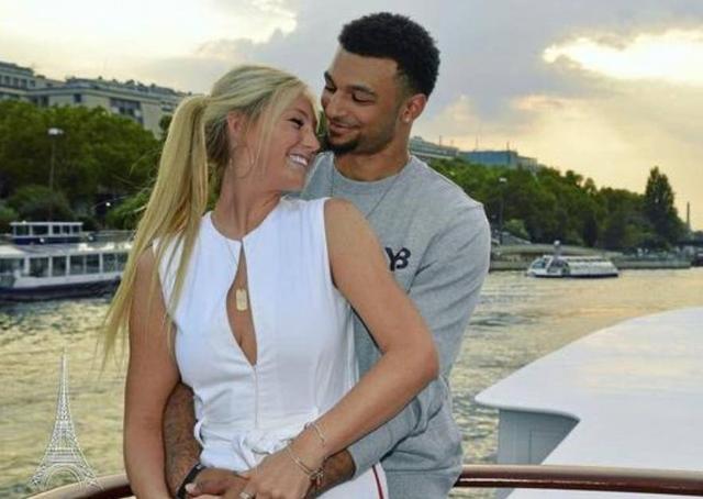 被一一落笔 被一一落笔